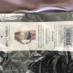 belly bandit Small belly shield new